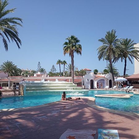 Apartamento Parchis Con Piscina Denia Bagian luar foto