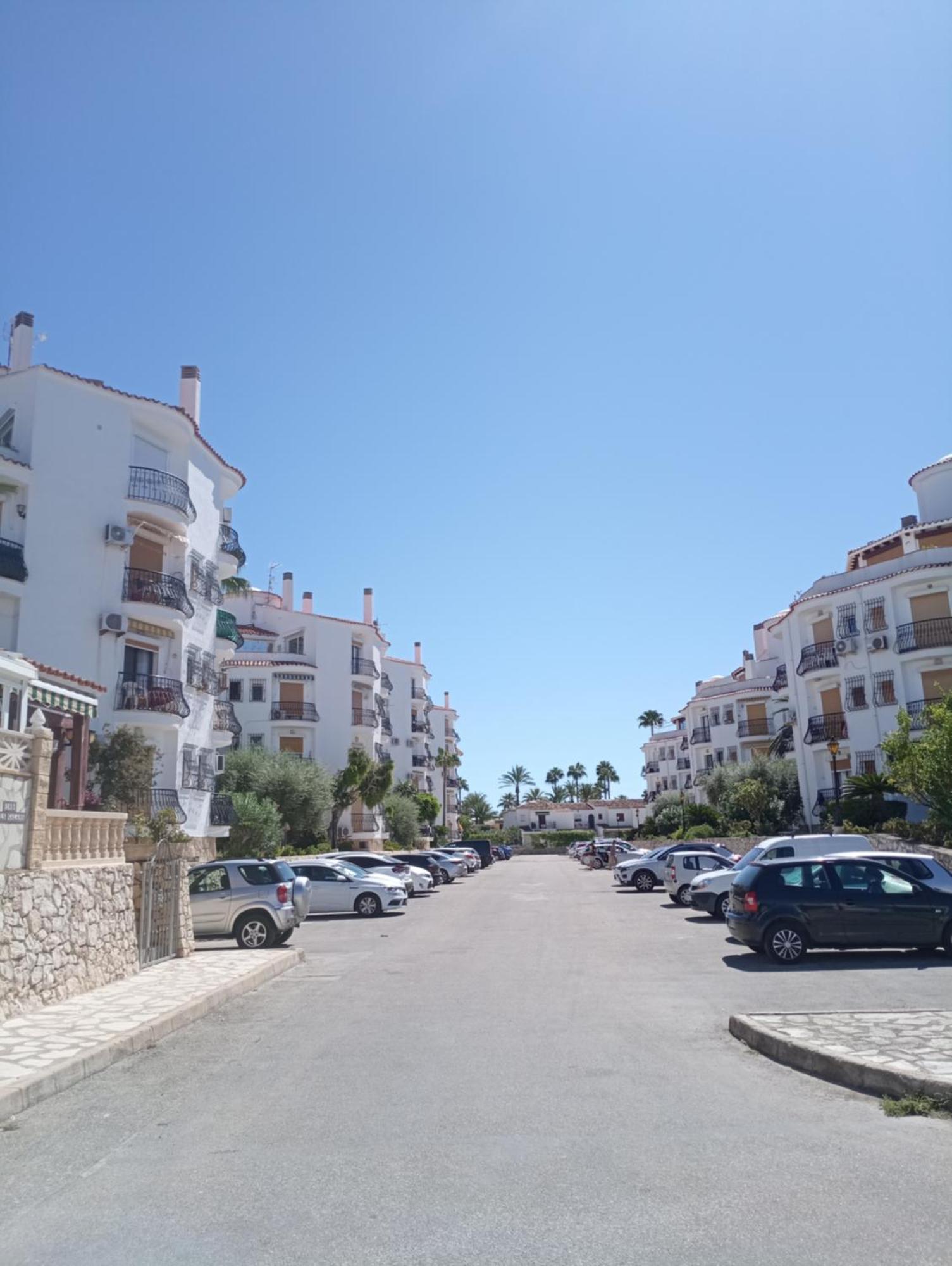 Apartamento Parchis Con Piscina Denia Bagian luar foto